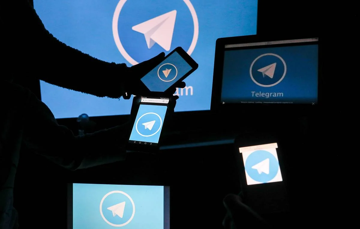 Kreml: Rusiyada da “Telegram”la bağlı suallar var idi, amma Durovu həbs etmirdik