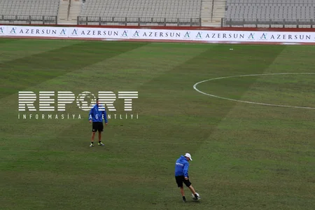​Qarabağ və Yanq Boyz komandaları oyunöncəsi son məşqlərini keçirib - FOTO