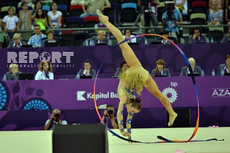 Azərbaycan gimnastı Bakı 2015də gümüş medal qazanıb