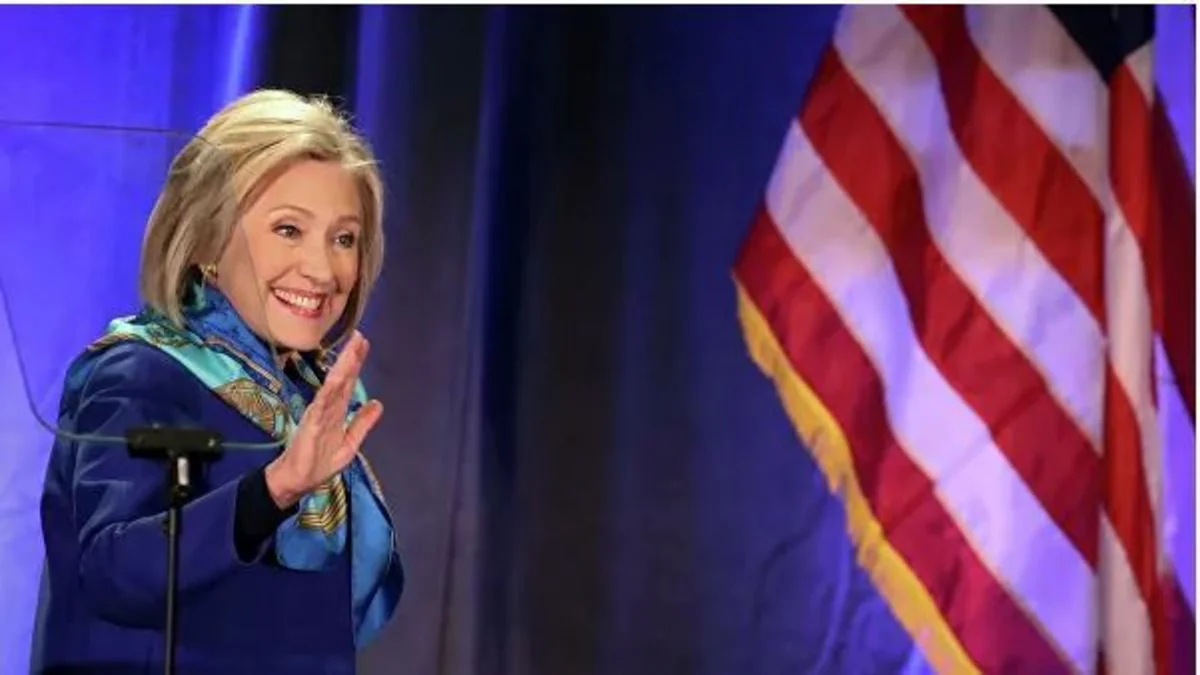 Hillari Klinton Co Baydenin namizədliyini dəstəklədi