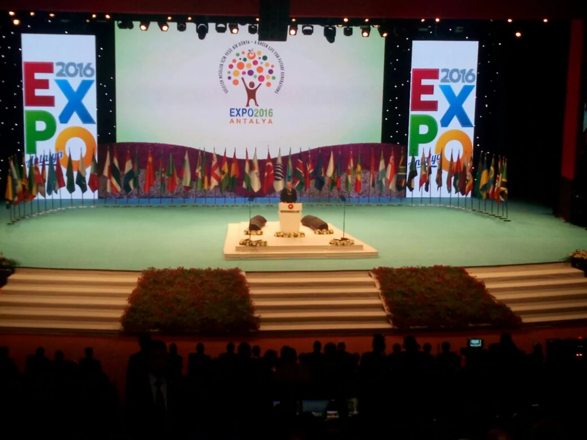 Heydər Əliyev Mərkəzinin dəstəyi ilə Antalya Ekspo 2016da Azərbaycan milli pavilyonu açılıb