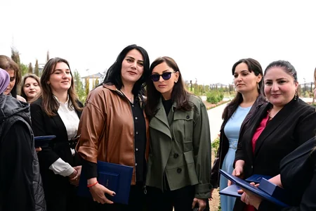İlham Əliyev və birinci xanım Ağdamın Sarıcalı kəndinin ilk mərhələsinin açılışında iştirak edib - YENİLƏNİB-3