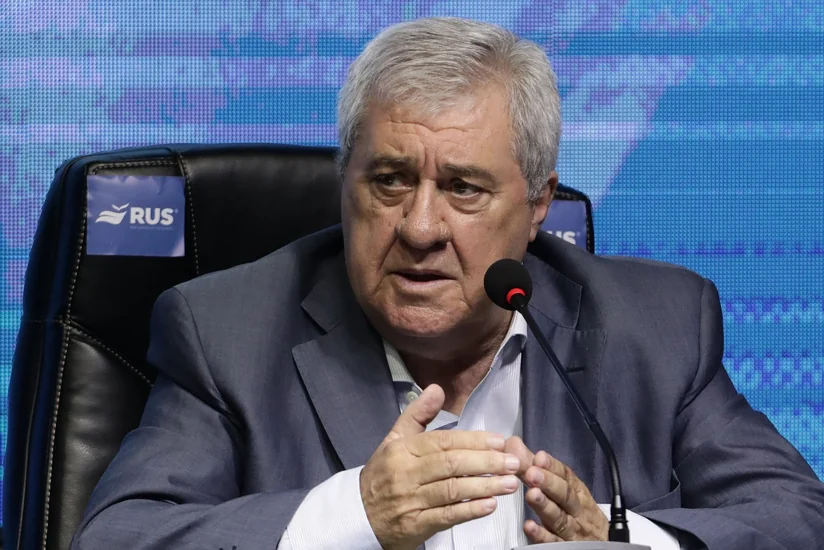 Koronavirusa yoluxmuş klub prezidenti xəstəxanaya yerləşdirildi