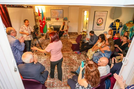 Torontoda Azərbaycan Evində dünyaşöhrətli alimlə görüş keçirilib