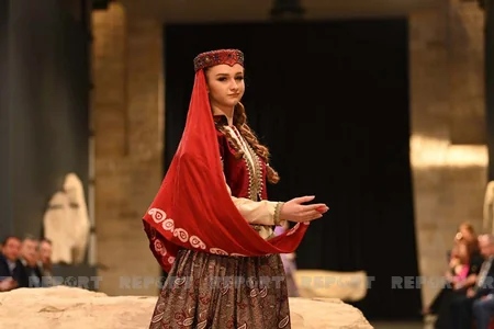 Azerbaijan's national costumes demonstrated at defile in Baku