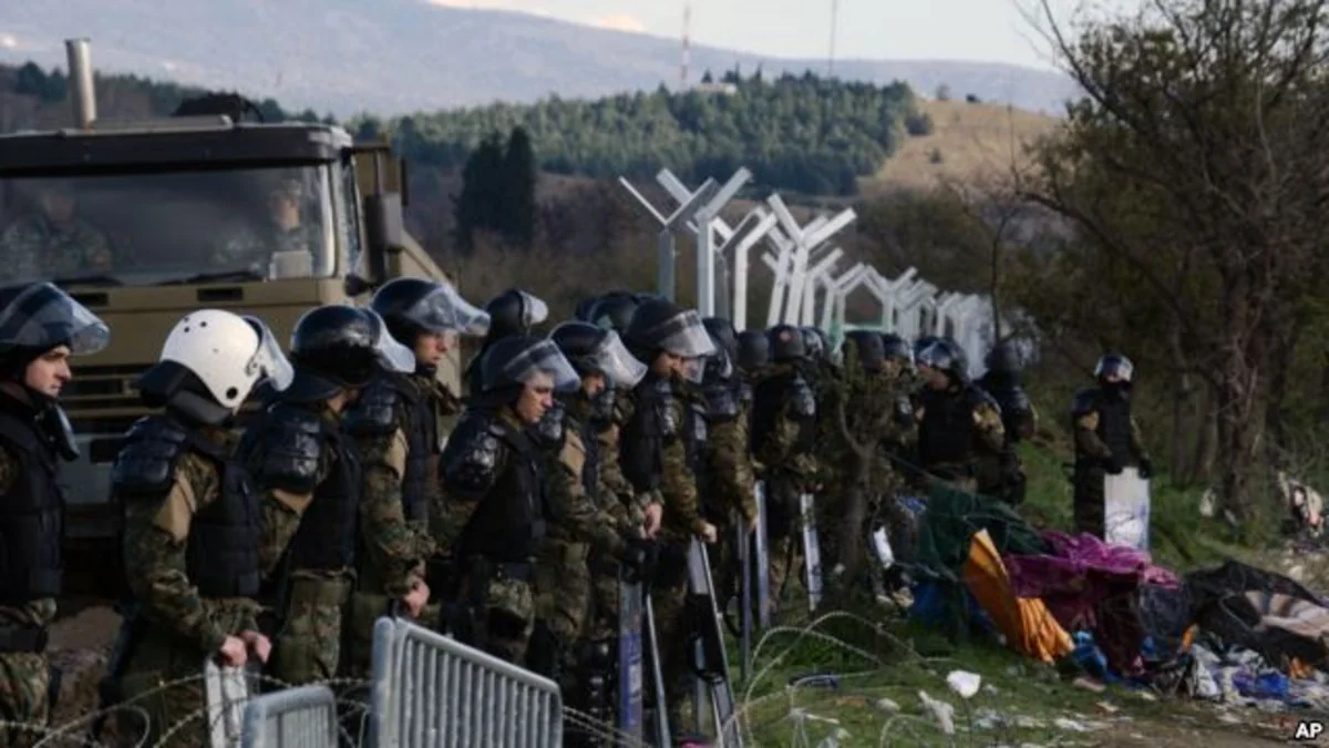 Makedoniya ordusu Yunanıstanla sərhəddə sədd qurur