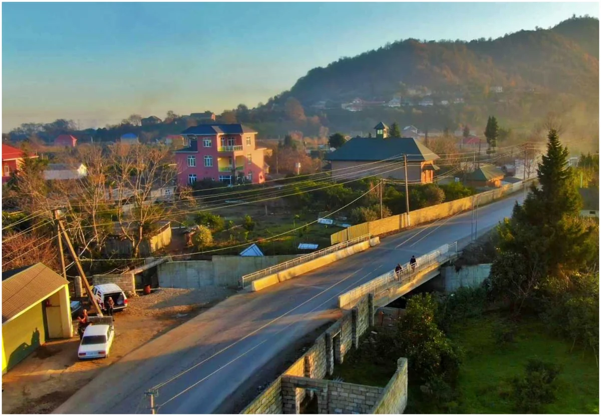 Astarada yeni avtomobil körpüsü inşa olunub