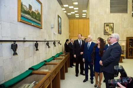 Moskvada Nəsiminin büstünün təntənəli açılış mərasimi olub