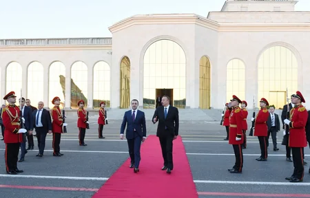 Prezident İlham Əliyev Gürcüstanda bir sıra görüşlər keçirib və səfər başa çatıb