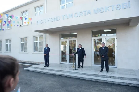 Ağsunun Bico kəndində Heydər Əliyev Fondu tərəfindən inşa olunan yeni məktəb binası istifadəyə verilib