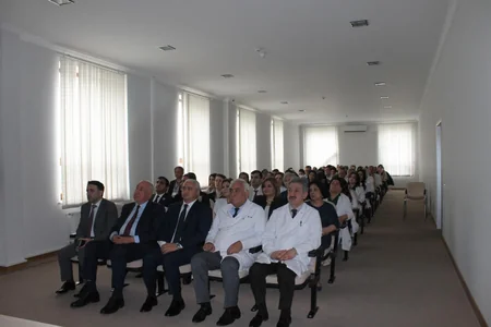 Respublika Klinik Xəstəxanasında Heydər Əliyevin 100 illiyi qeyd edilib