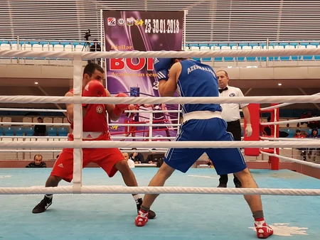 Boks üzrə Azərbaycan çempionatında 1/8 final mərhələsi yekunlaşıb