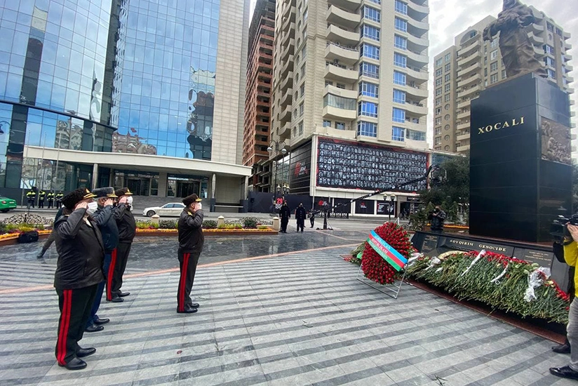 Defense Ministry leadership visits Khojaly genocide memorial