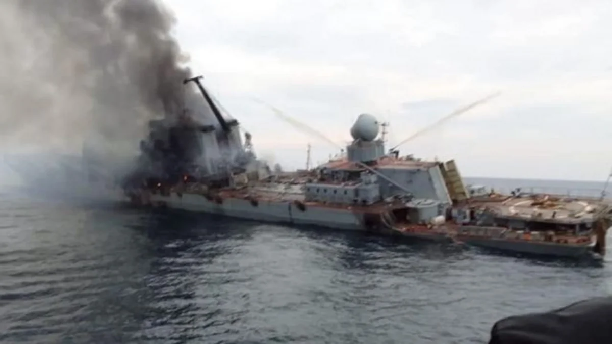 Explosions in Crimea destroy several Russian ships 