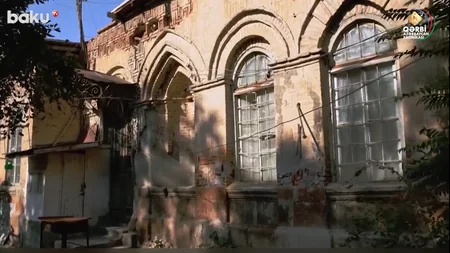 Qərbi Azərbaycan Xronikası: Təpəbaşı məscidinin imam otağında erməni ailələri məskunlaşıblar