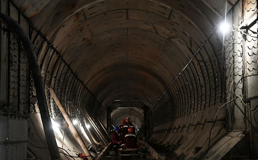 13 construction workers die in flooded tunnel in China