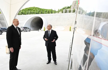 Prezident Əhmədbəyli-Füzuli-Şuşa avtomobil yolunda birinci tunelin açılışında iştirak edib - YENİLƏNİB