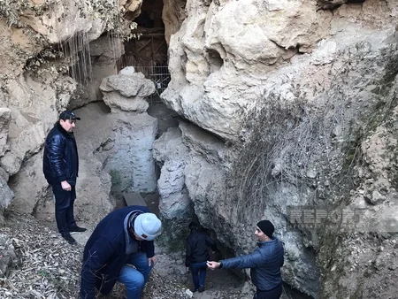 Major group of foreign travelers visits Azikh cave in Azerbaijan
