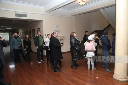 Bakıda prezident seçkiləri: aktivlik günün ikinci yarısında da davam edir - FOTOREPORTAJ