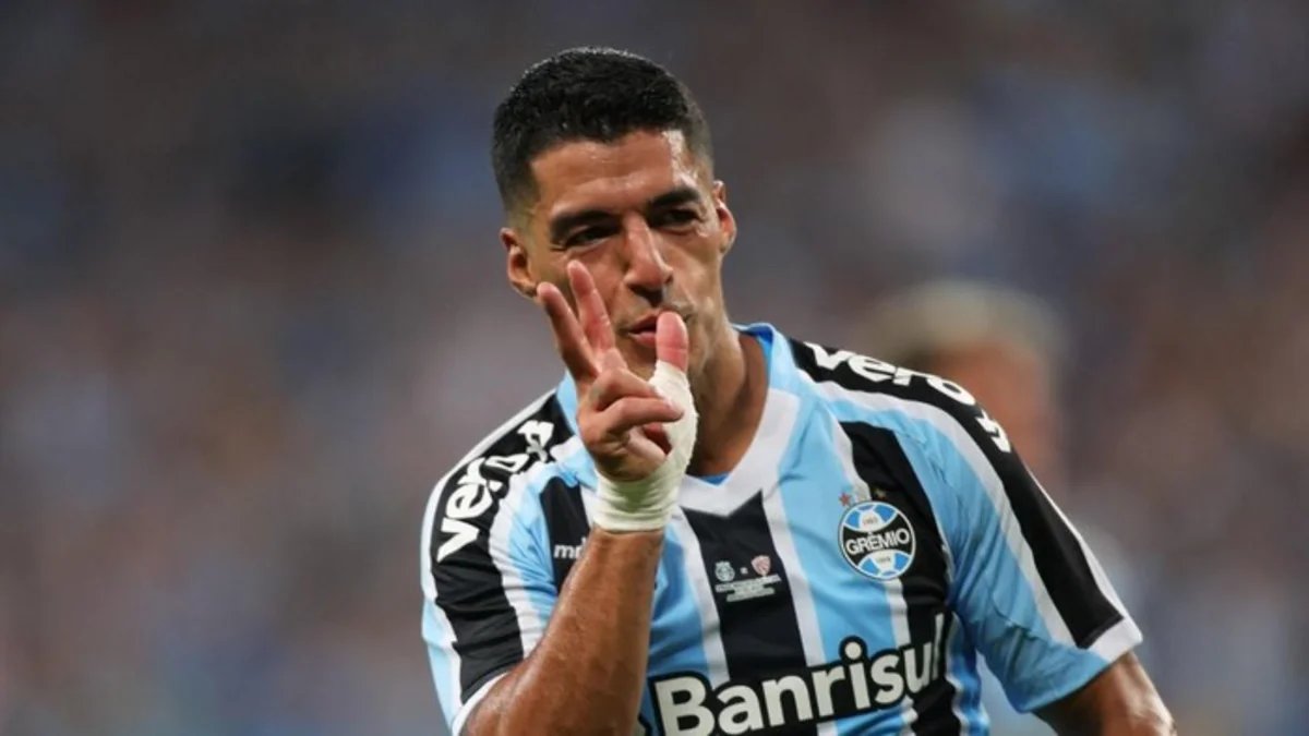 Luis Suares debüt oyununda het-trik edib