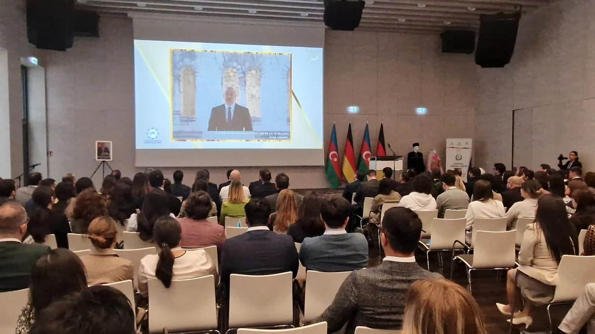 B Берлине начался II Форум азербайджанских врачей в Германии