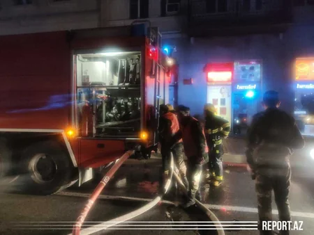 Bakıda yaşayış binasında yanğın olub - FOTO - VİDEO