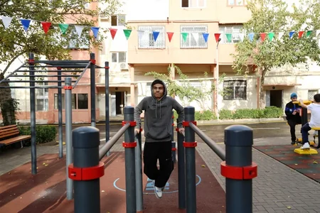 Bakıda daha bir həyət yenilənib