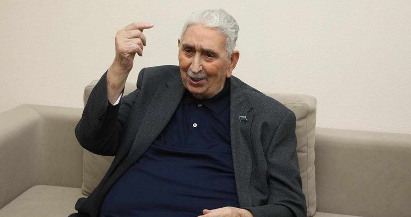 Arif Babayev Bakıya gətirilib, vəziyyəti ağır olaraq qalır