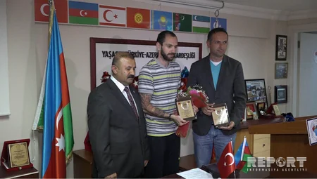 Dünya çempionu Ramil Quliyev İstanbulda Azərbaycan-Türkiyə Dərnəyini ziyarət edib