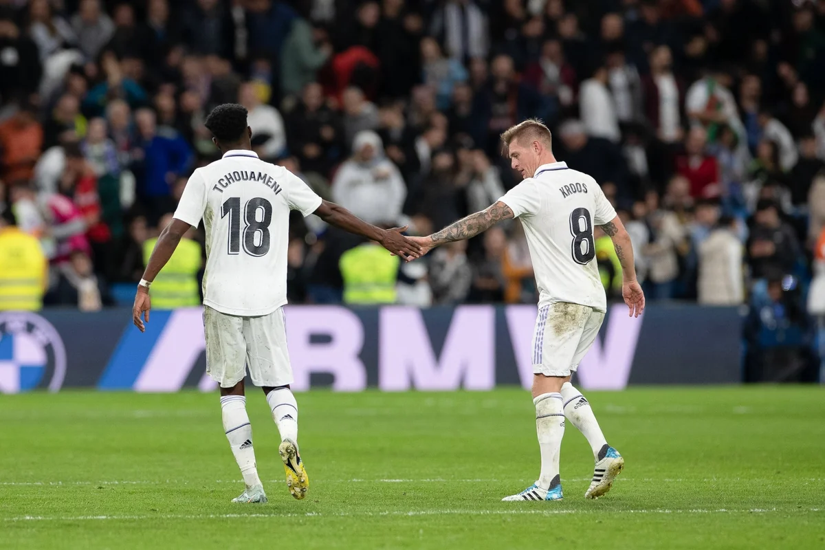 Real Madridin iki yarımmüdafiəçisi Liverpulla oyunu buraxacaq