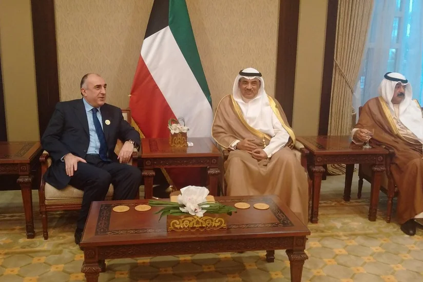 ​Elmar Məmmədyarov Küveytin XİN rəhbəri ilə görüşüb