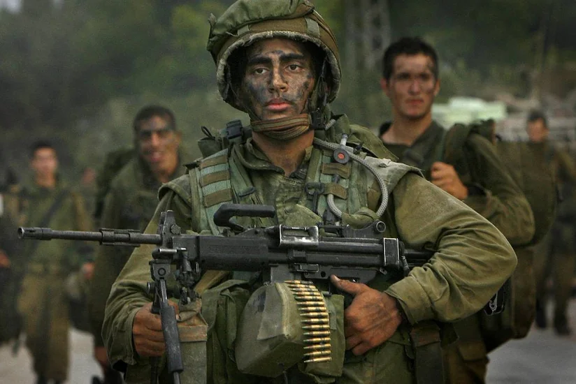 СМИ: Армия Израиля вошла в сектор Газа для рейда против ХАМАС