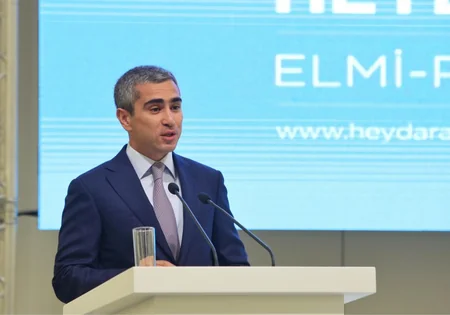 Heydər Əliyev Mərkəzində ulu öndərin anadan olmasının 94 illiyi ilə bağlı elmi-praktik seminar keçirilib