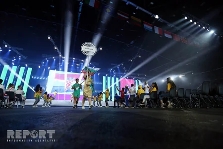 Bakı-2019 XV Avropa Gənclər Yay Olimpiya Festivalının bağlanış mərasimi keçirilib - CANLI YAYIM - FOTOREPORTAJ