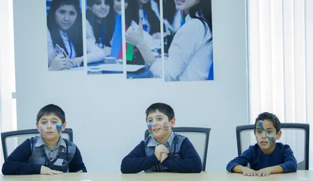 ​“ASAN xidmət”də Ümumdünya Uşaq Hüquqları Gününə həsr olunmuş tədbir keçirilib