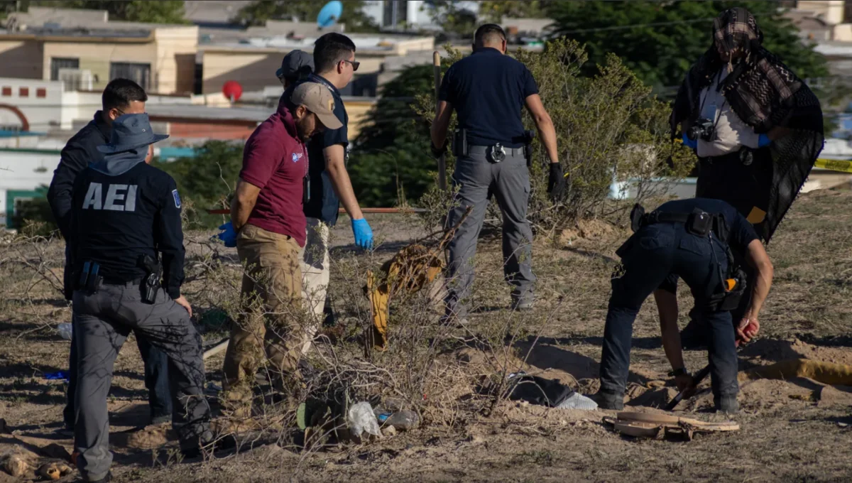 Six bodies pulled from clandestine landfill in Mexico’s Juarez