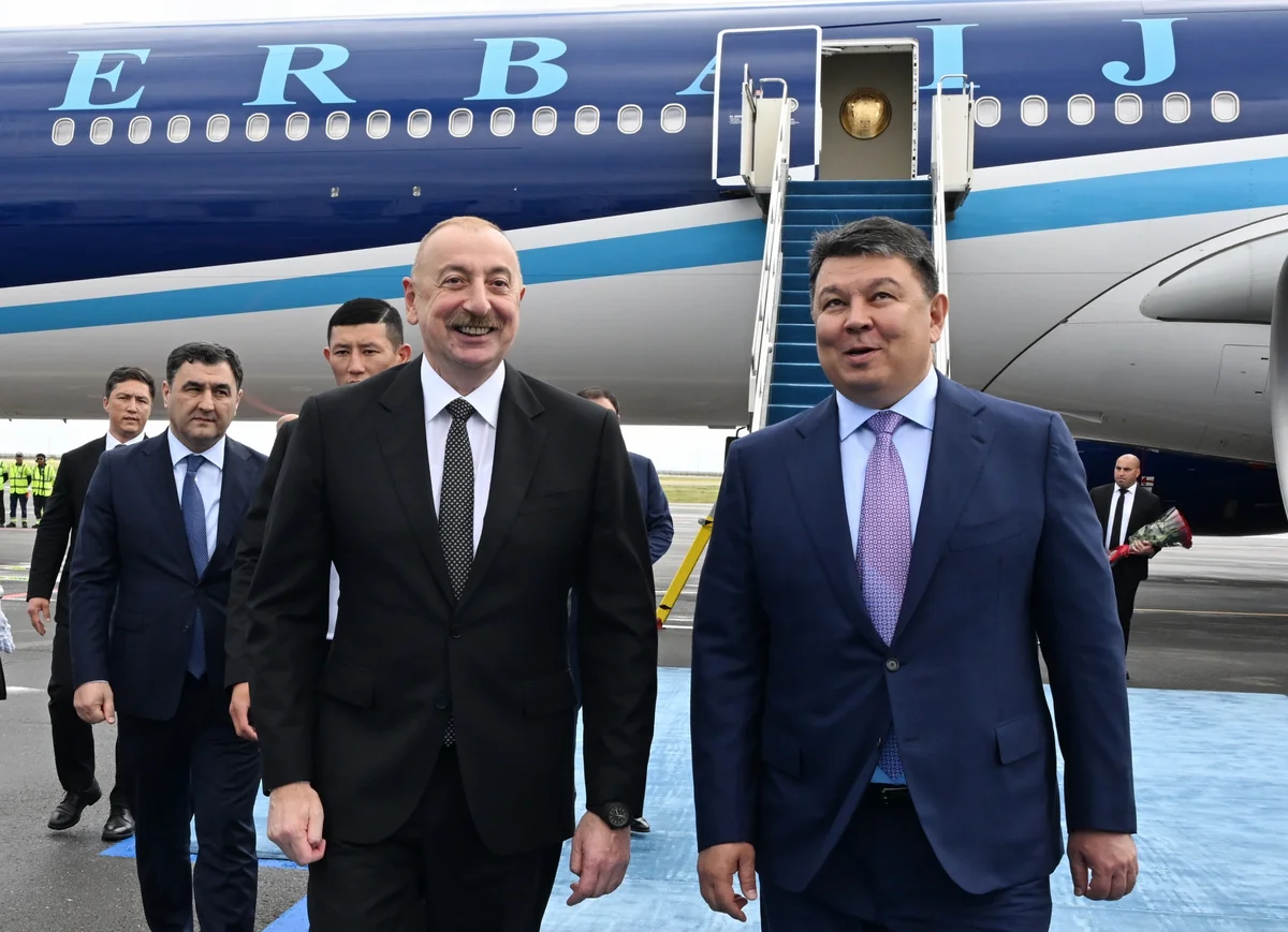 Президент Ильхам Алиев прибыл с визитом в Астану