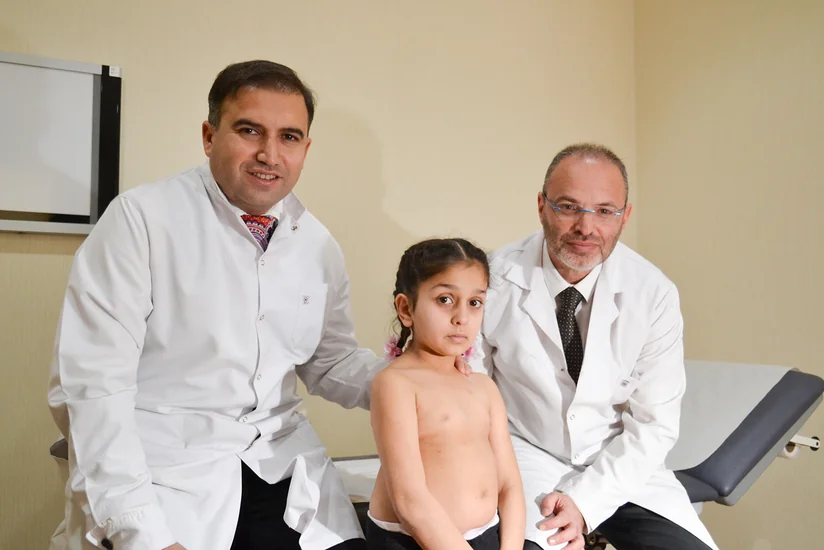 Bakıda “Həyat Fondu”nun təşkilatçılığı ilə pulsuz tibbi müayinə keçirilir