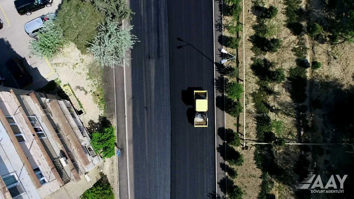 Bakının Elşən Süleymanov küçəsinin bir hissəsi təmir olunub