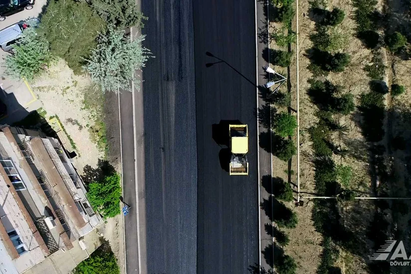 Bakının Elşən Süleymanov küçəsinin bir hissəsi təmir olunub