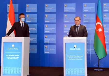 XİN Ceyhun Bayramovun macarıstanlı həmkarı ilə görüşü barədə məlumat yayıb