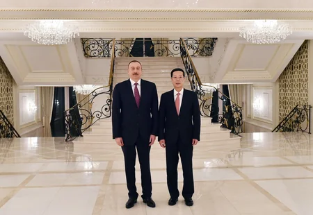 ​İlham Əliyev Çinin Dövlət Şurası sədrinin birinci müavinini qəbul edib