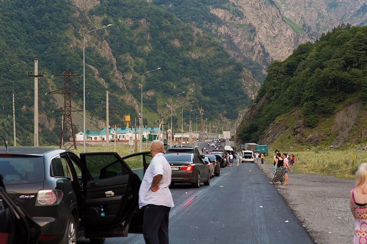 Azərbaycan-Rusiya sərhədində böyük tıxac yaranıb