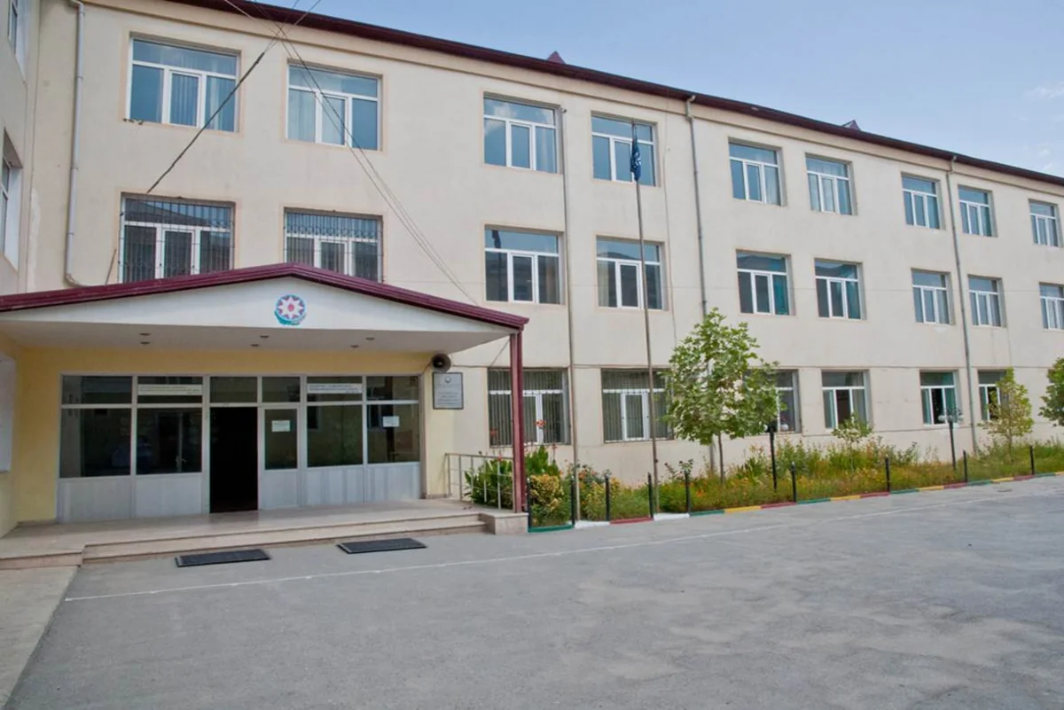 Bakıda daha bir məktəb distant tədrisə keçdi