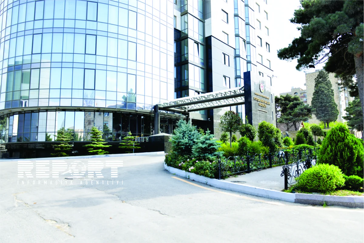 Xırdalandakı yaşayış binasında baş verən partlayışla bağlı cinayət işi açılıb