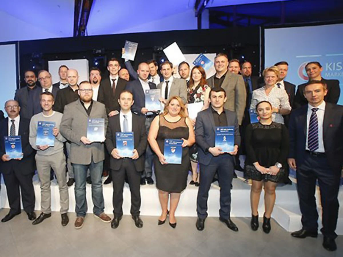 UEFA AFFA-nı mükafatlandırıb