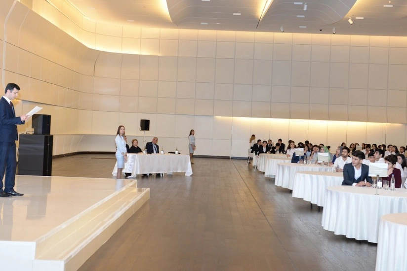 Heydər Əliyev Mərkəzində “Heydər Əliyev və Azərbaycan tarixi” V ümumrespublika bilik yarışı keçirilib