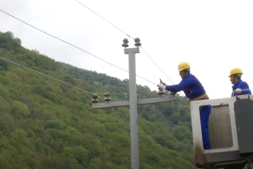 Cənub bölgəsinin üç rayonunun elektrik şəbəkələrində yenidənqurma işləri aparılıb