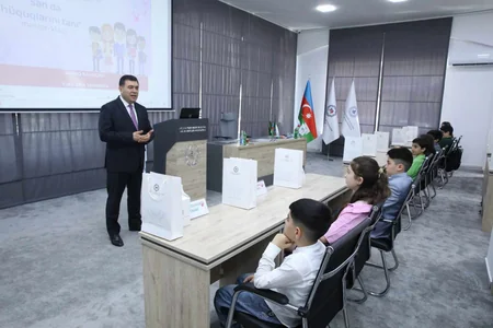 Azərbaycan Həmkarlar İttifaqları Konfederasiyası uşaqlar üçün master-klass təşkil edib