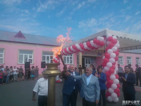 Şəkinin bir neçə kəndinə ilk dəfə təbii qaz verilib